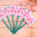 Arquivo Digital -Capinha/ponteira lápis Outubro Rosa  - EDITÁVEL
