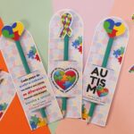 Card lápis e caneta - Abril Azul 2024 Autismo