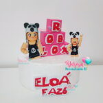 Arquivo de Corte Topo de Bolo Roblox Menina