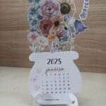 Mini Calendário 2025 – Flores