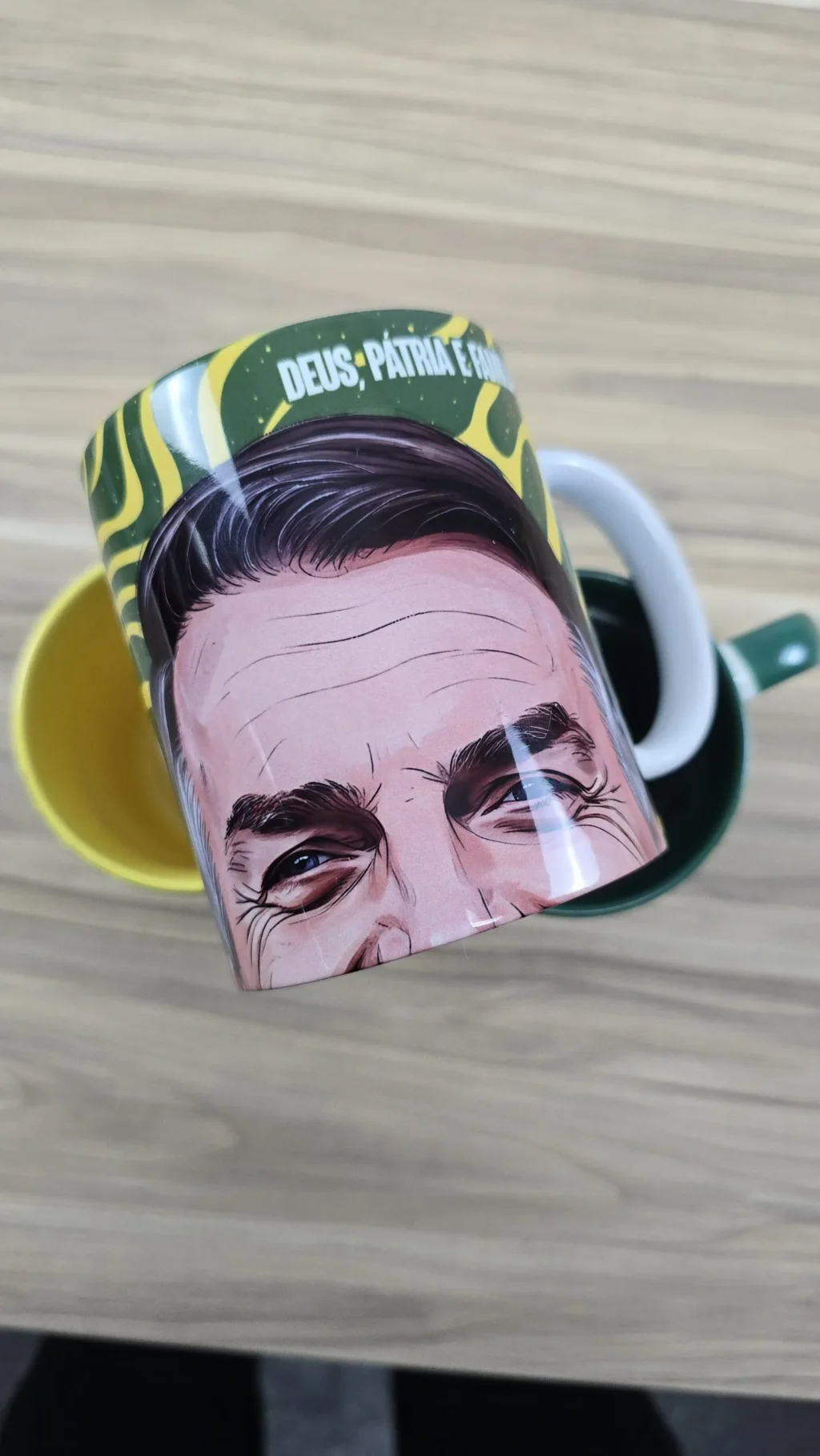 Artes Caneca Bocão - Bolsonaro - Imagem 4
