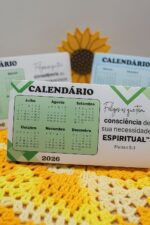KIT DIGITAL CALENDÁRIO DE MESA – COM O TEXTO DO ANO 2026 - Imagem 4