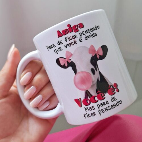 Arte Digital "Amiga pare de ficar pensando que você é doida. Você é, mas pare de ficar pensando"