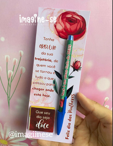 Arquivo digital _ Cartão com caneta e chocolate cacau show _ DIA DA MULHER