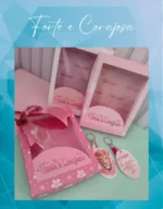 Caixas Grandes Forte e Corajosa