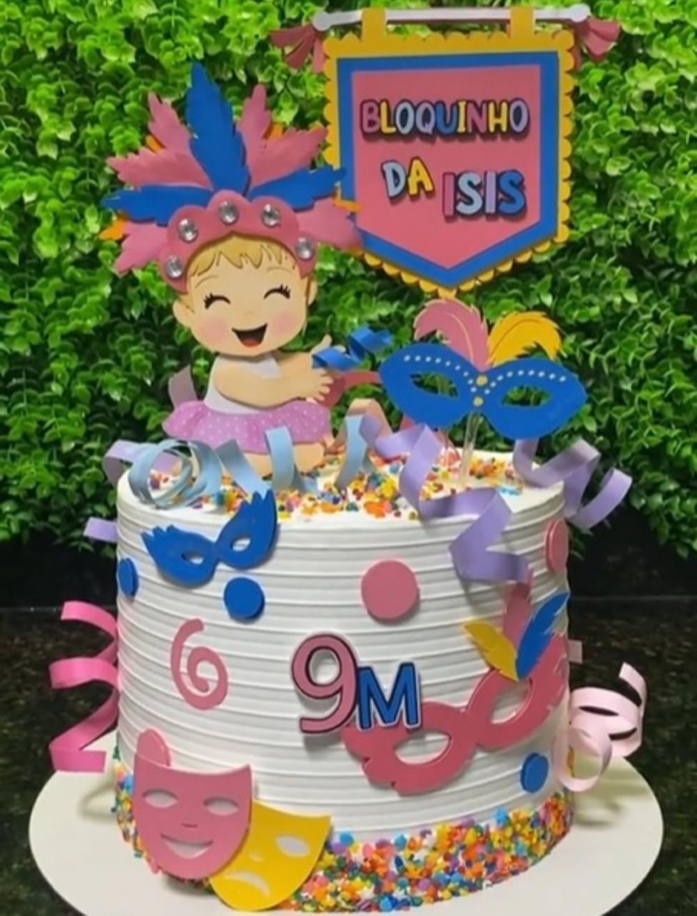 TopodeBoloBloquinhodaIsisMeninarosa Arquivo de Corte Topo de Bolo Bloquinho de Carnaval - Imagem 1