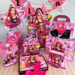 Emilly Vick - Coletiva Festa Pronta